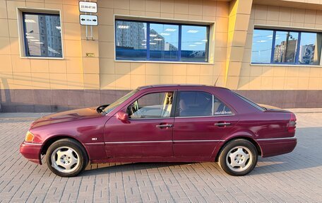 Mercedes-Benz C-Класс, 1995 год, 350 000 рублей, 8 фотография