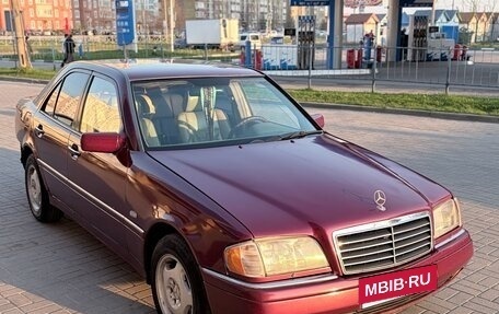 Mercedes-Benz C-Класс, 1995 год, 350 000 рублей, 3 фотография