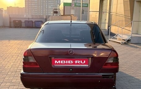 Mercedes-Benz C-Класс, 1995 год, 350 000 рублей, 6 фотография