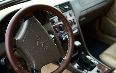Mercedes-Benz C-Класс, 1995 год, 350 000 рублей, 11 фотография