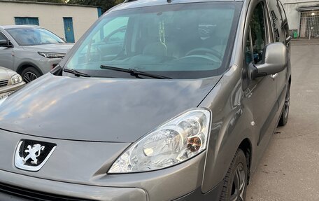Peugeot Partner II рестайлинг 2, 2011 год, 400 000 рублей, 7 фотография