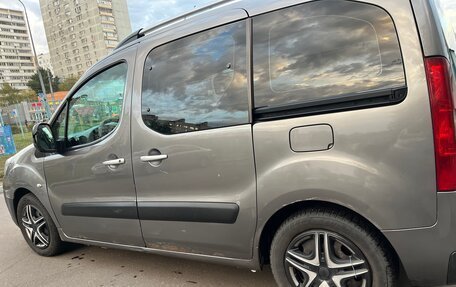 Peugeot Partner II рестайлинг 2, 2011 год, 400 000 рублей, 3 фотография