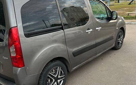 Peugeot Partner II рестайлинг 2, 2011 год, 400 000 рублей, 4 фотография