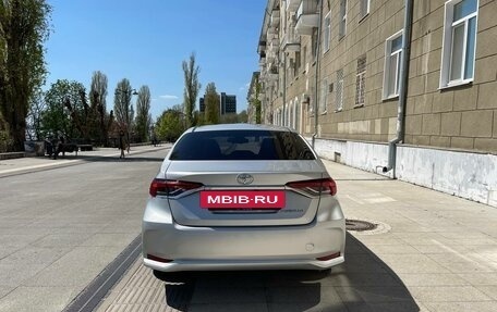 Toyota Corolla, 2021 год, 1 900 000 рублей, 6 фотография