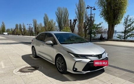 Toyota Corolla, 2021 год, 1 900 000 рублей, 3 фотография