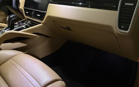 Porsche Cayenne III, 2019 год, 6 550 000 рублей, 33 фотография