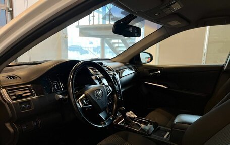 Toyota Camry, 2017 год, 1 798 400 рублей, 18 фотография