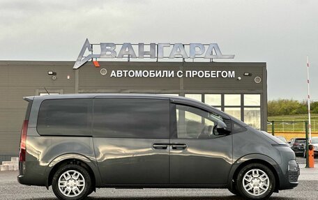 Hyundai Staria, 2021 год, 4 650 000 рублей, 6 фотография