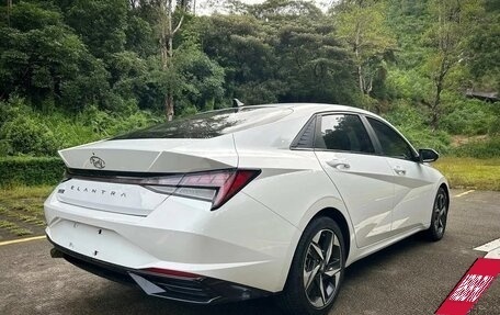 Hyundai Elantra, 2022 год, 1 562 000 рублей, 11 фотография