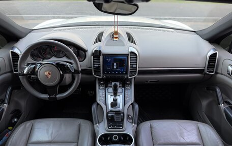 Porsche Cayenne III, 2012 год, 2 270 000 рублей, 21 фотография