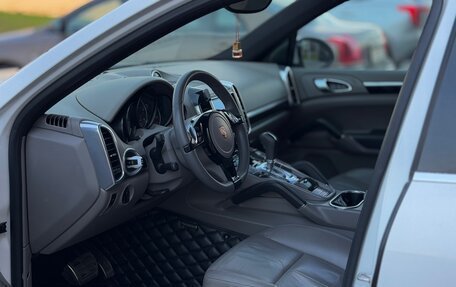 Porsche Cayenne III, 2012 год, 2 270 000 рублей, 15 фотография