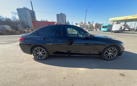 BMW 3 серия, 2021 год, 3 300 000 рублей, 10 фотография