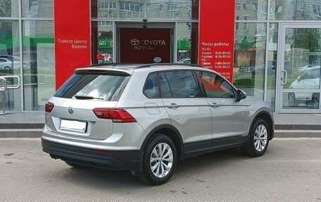 Volkswagen Tiguan II, 2019 год, 2 590 000 рублей, 5 фотография