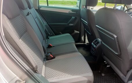 Volkswagen Tiguan II, 2019 год, 2 590 000 рублей, 16 фотография