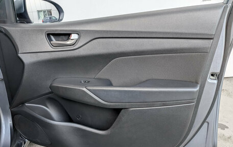 Hyundai Solaris II рестайлинг, 2019 год, 1 250 000 рублей, 23 фотография