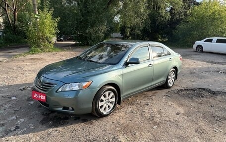 Toyota Camry, 2008 год, 900 000 рублей, 1 фотография
