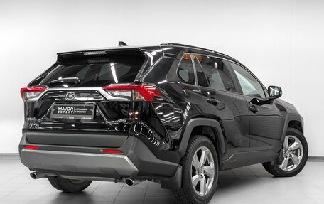 Toyota RAV4, 2021 год, 3 800 000 рублей, 5 фотография