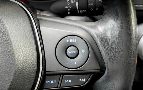 Toyota RAV4, 2021 год, 3 800 000 рублей, 26 фотография