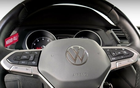 Volkswagen Tiguan II, 2021 год, 2 150 000 рублей, 27 фотография