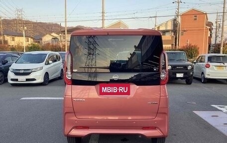 Nissan Roox, 2023 год, 1 600 000 рублей, 4 фотография