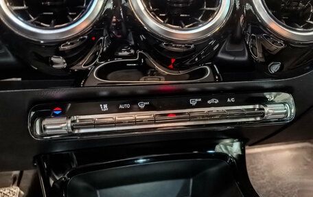 Mercedes-Benz CLA, 2020 год, 3 150 000 рублей, 25 фотография