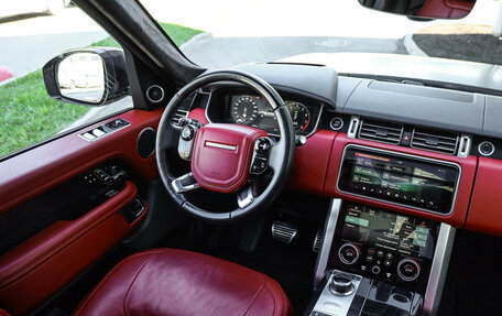 Land Rover Range Rover IV рестайлинг, 2019 год, 5 599 000 рублей, 13 фотография