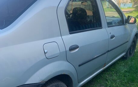 Renault Logan I, 2006 год, 250 000 рублей, 3 фотография