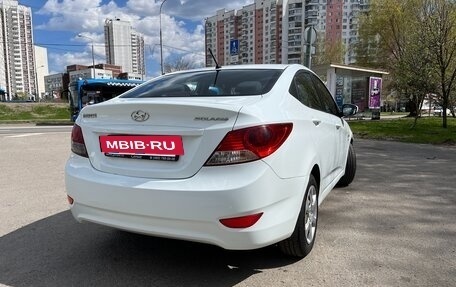 Hyundai Solaris II рестайлинг, 2013 год, 880 000 рублей, 6 фотография