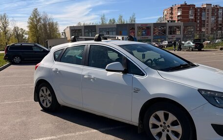 Opel Astra J, 2015 год, 900 000 рублей, 5 фотография