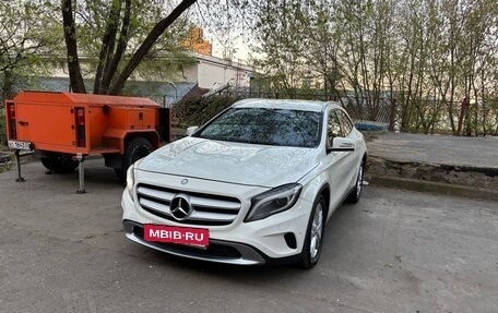 Mercedes-Benz GLA, 2016 год, 1 860 000 рублей, 2 фотография