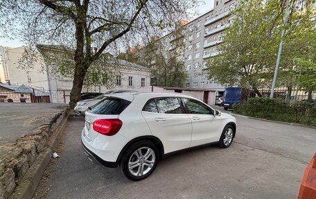 Mercedes-Benz GLA, 2016 год, 1 860 000 рублей, 4 фотография