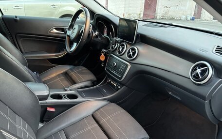 Mercedes-Benz GLA, 2016 год, 1 860 000 рублей, 8 фотография