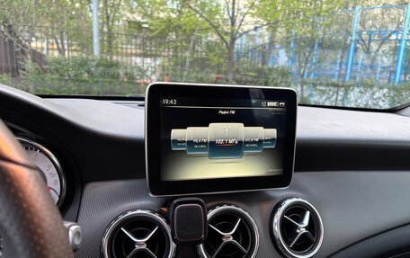 Mercedes-Benz GLA, 2016 год, 1 860 000 рублей, 11 фотография