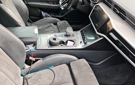 Audi A6, 2018 год, 3 900 000 рублей, 8 фотография