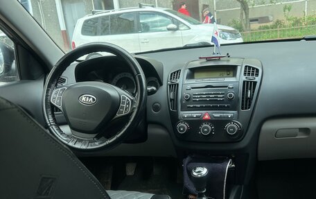 KIA cee'd I рестайлинг, 2008 год, 500 000 рублей, 6 фотография