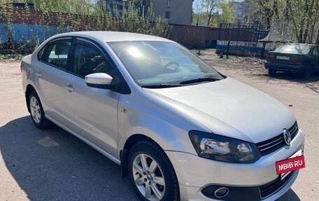 Volkswagen Polo VI (EU Market), 2013 год, 606 000 рублей, 2 фотография