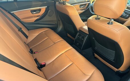 BMW 3 серия, 2018 год, 2 550 000 рублей, 15 фотография