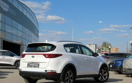 KIA Sportage IV рестайлинг, 2018 год, 2 204 000 рублей, 5 фотография