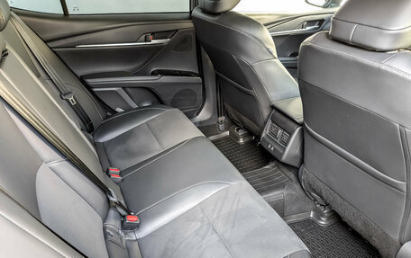 Toyota Camry, 2024 год, 4 000 000 рублей, 12 фотография