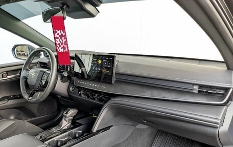 Toyota Camry, 2024 год, 4 000 000 рублей, 11 фотография