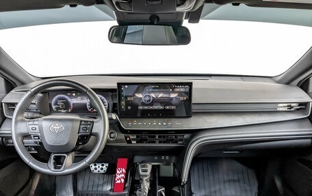 Toyota Camry, 2024 год, 4 000 000 рублей, 14 фотография