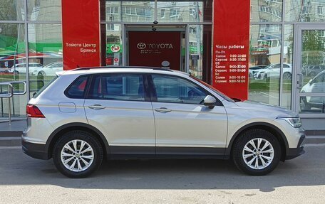 Volkswagen Tiguan II, 2021 год, 2 950 000 рублей, 4 фотография
