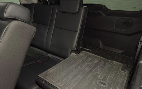Toyota Sequoia, 2023 год, 13 900 000 рублей, 17 фотография