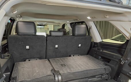 Toyota Sequoia, 2023 год, 13 900 000 рублей, 27 фотография