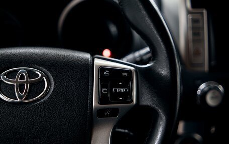 Toyota Land Cruiser Prado 150 рестайлинг 2, 2011 год, 3 324 000 рублей, 13 фотография