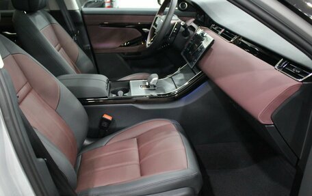 Land Rover Range Rover Evoque II, 2025 год, 5 940 000 рублей, 24 фотография