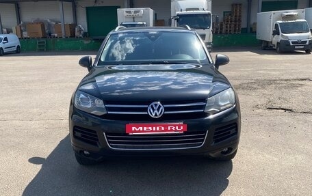 Volkswagen Touareg III, 2014 год, 2 100 000 рублей, 4 фотография