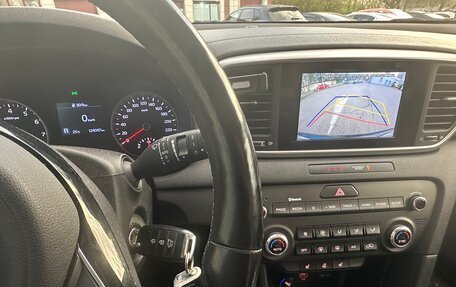 KIA Sportage IV рестайлинг, 2018 год, 1 980 000 рублей, 5 фотография