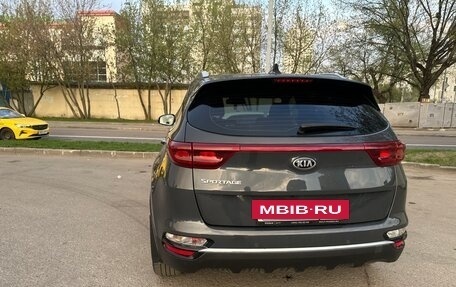 KIA Sportage IV рестайлинг, 2018 год, 1 980 000 рублей, 8 фотография