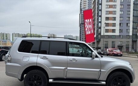 Mitsubishi Pajero IV, 2011 год, 1 899 000 рублей, 6 фотография